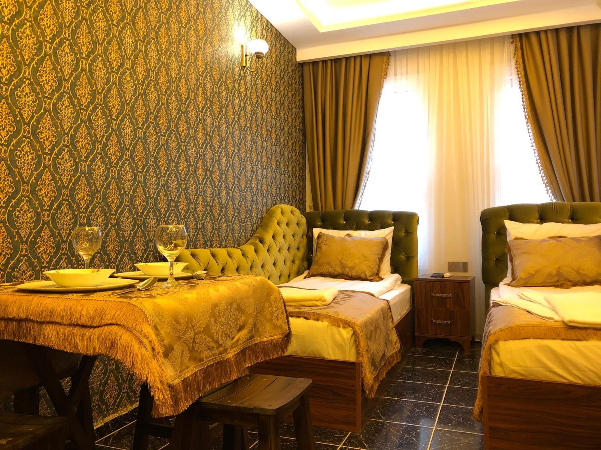 Rose Mansion By Otantik Suites Istanbul Bagian luar foto