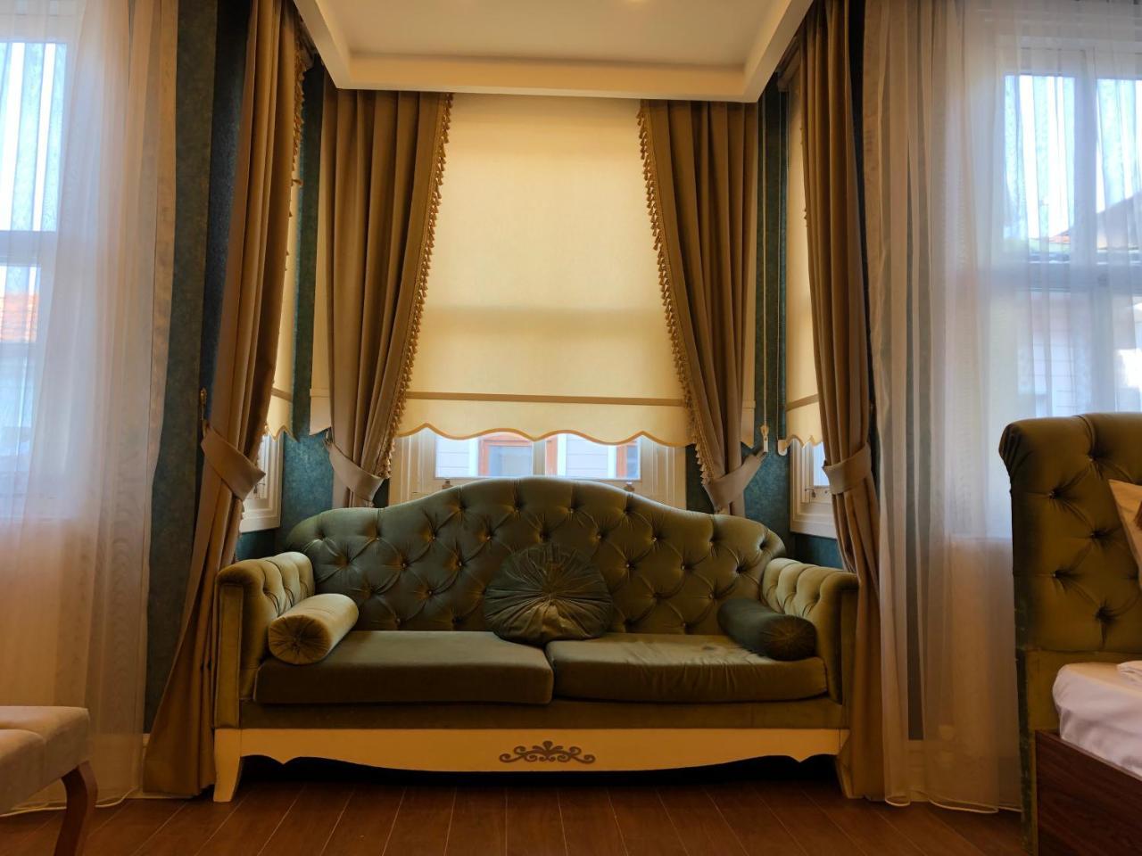 Rose Mansion By Otantik Suites Istanbul Bagian luar foto