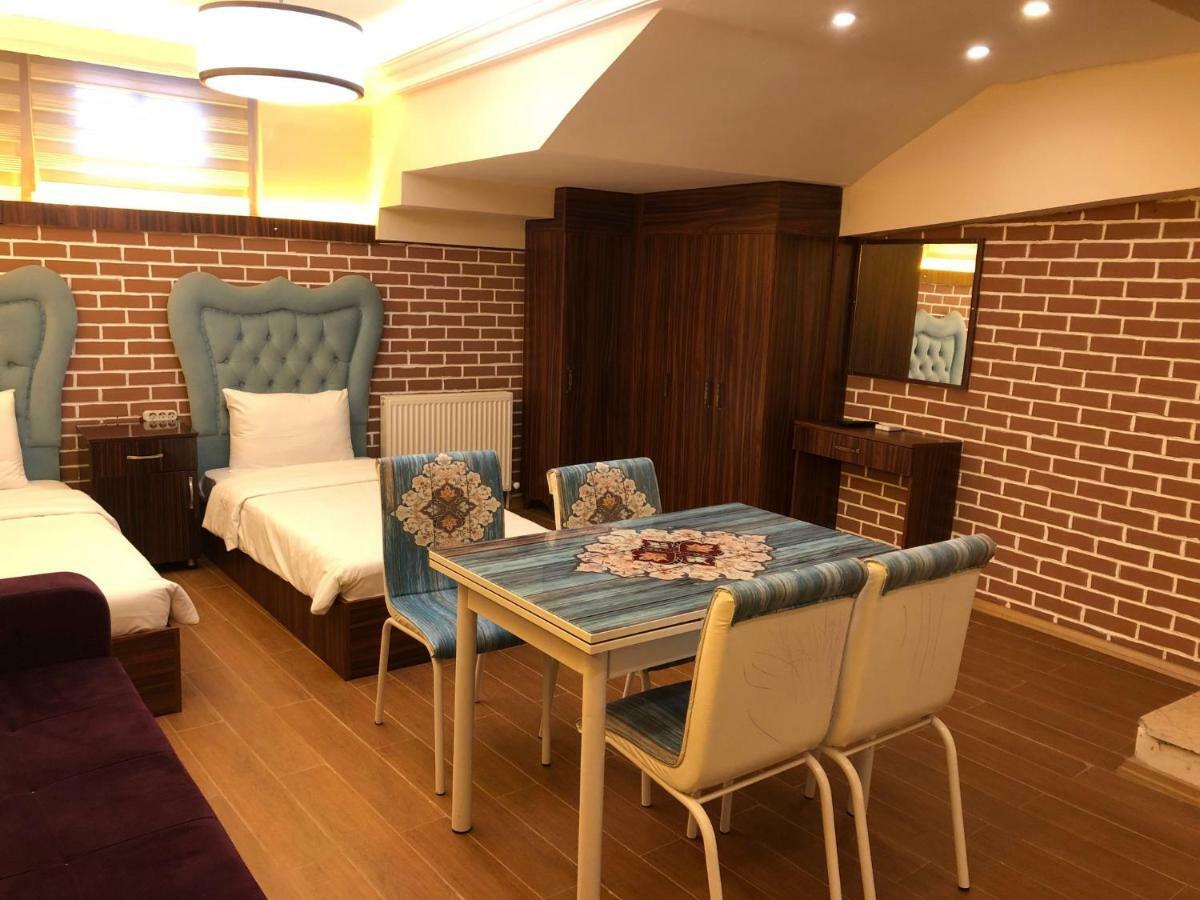 Rose Mansion By Otantik Suites Istanbul Bagian luar foto